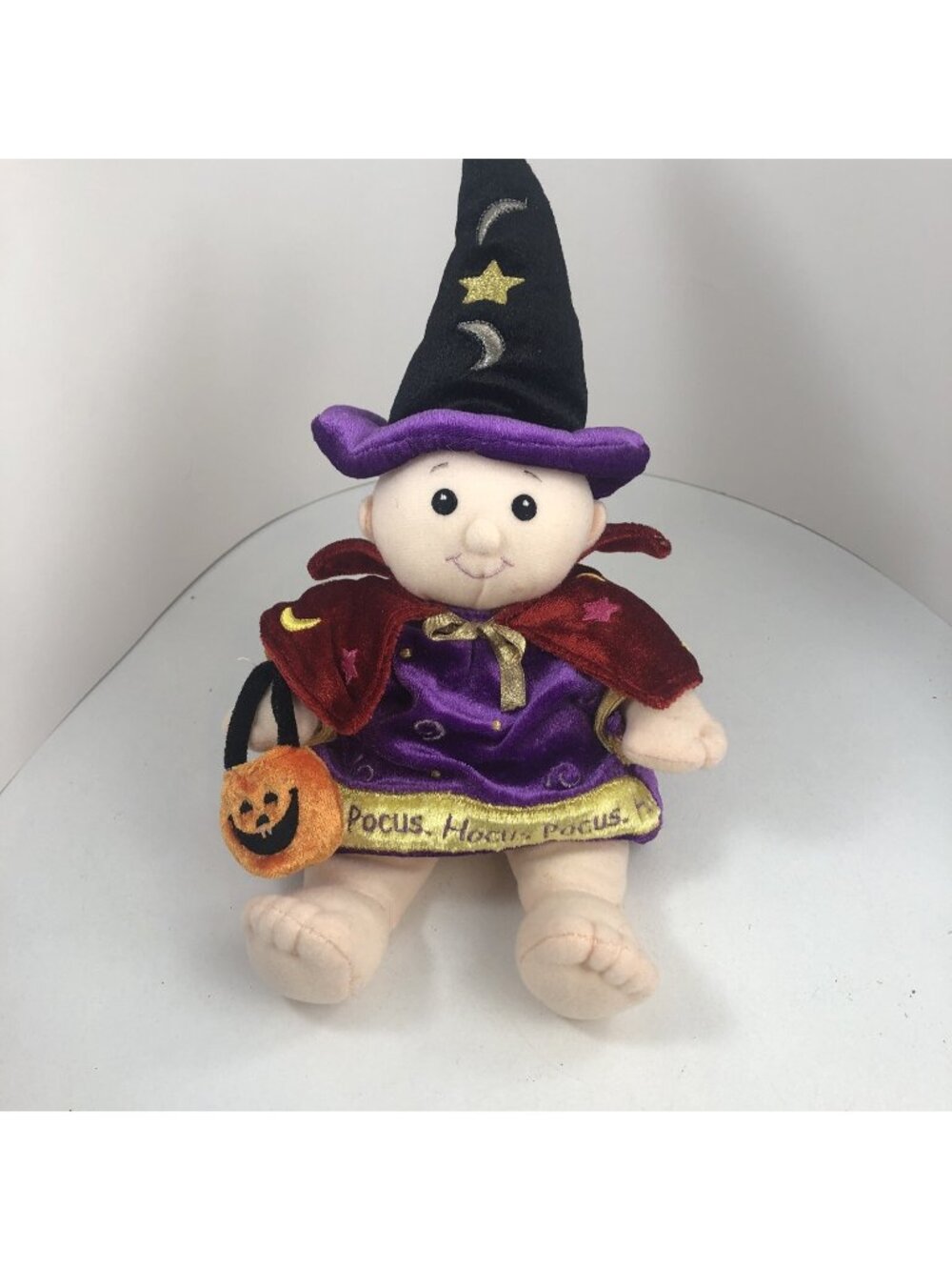 First and Main Wizard Hocus Pocus Plush Halloween Beanie Plush Trick Or Treater